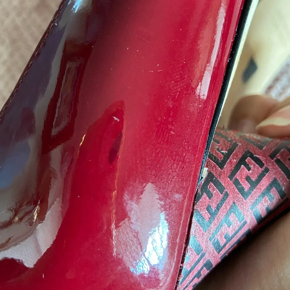 Fendi Burgundy Patent Leather Heels - Picture 14 of 16